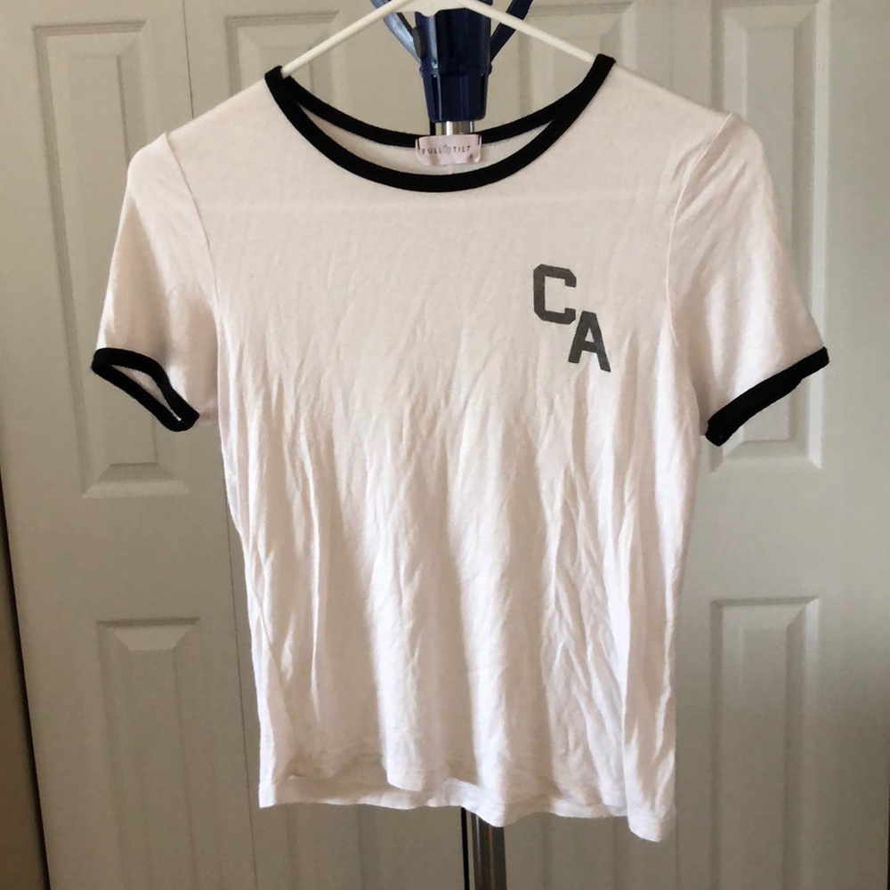 Short sleeve tee